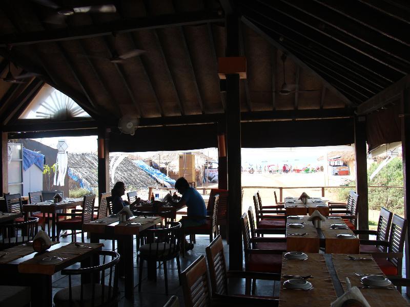 360° Beach Retreat Candolim Bagian luar foto